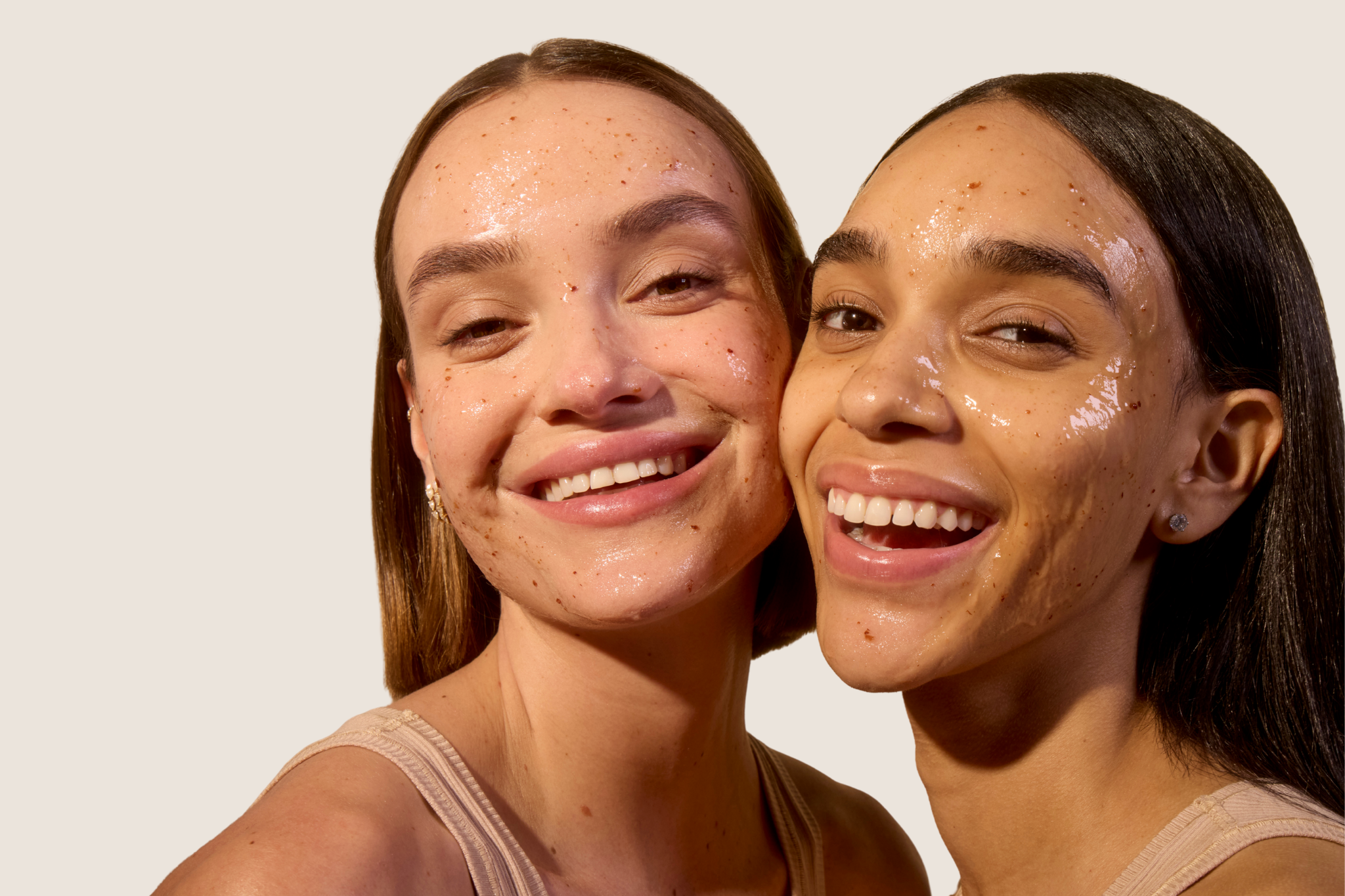 Vegan and natural face masks for hydration and detox